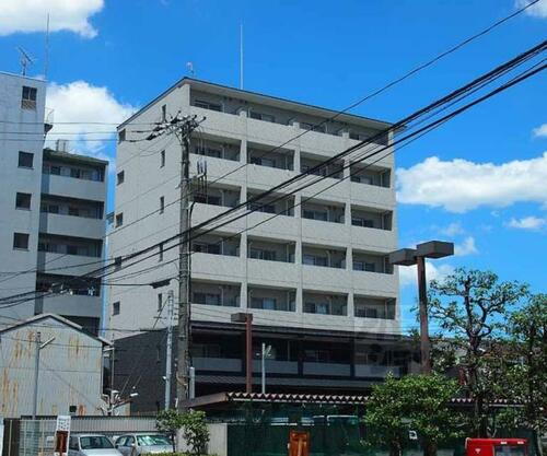 京都府京都市下京区木屋町通七条下る東入若宮町 7階建