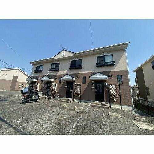 愛知県刈谷市井ケ谷町井田 テラスハウス