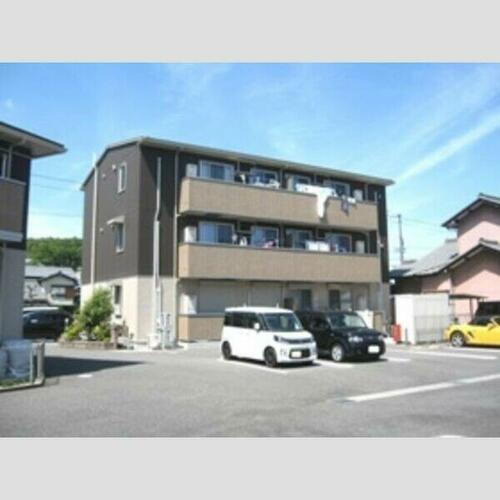 三重県四日市市西日野町 賃貸アパート