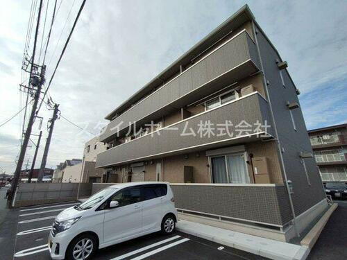 ジラソーレ 3階建