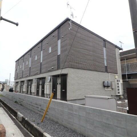 ＣＲＥＡＶＩＬＬＥ