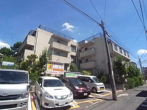 兵庫県神戸市東灘区森北町４丁目 3階建