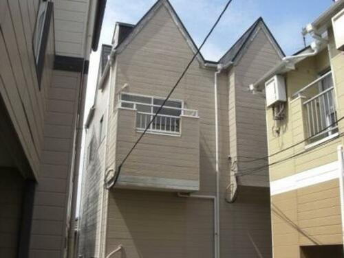 モナーク香椎 2階建