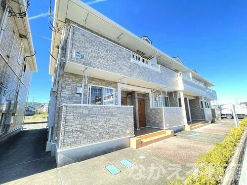 徳島県阿南市見能林町東野 2階建