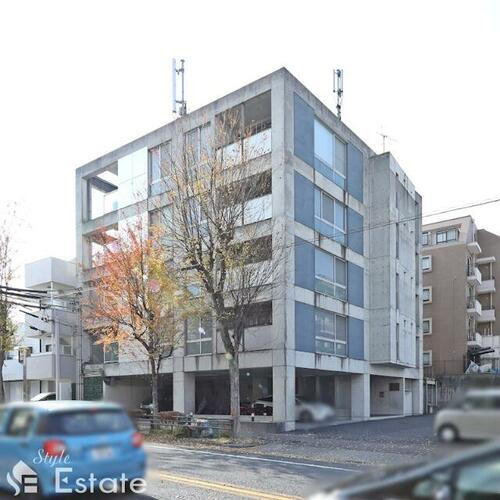 愛知県名古屋市名東区貴船２丁目 5階建