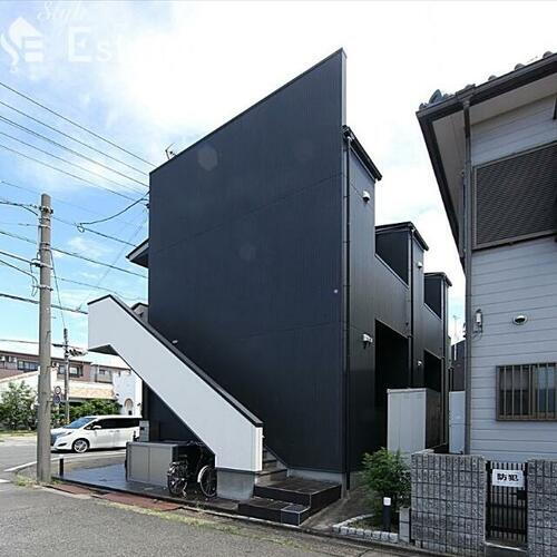 愛知県名古屋市中川区万町 賃貸アパート