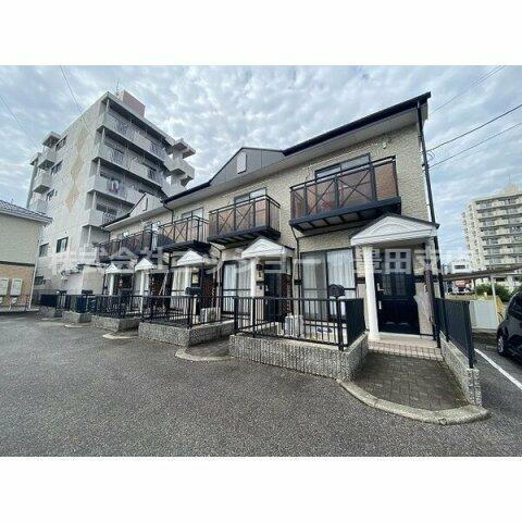 愛知県豊田市神田町１丁目 テラスハウス