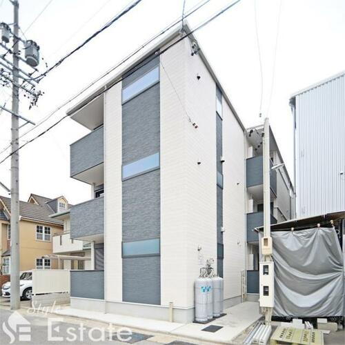 愛知県名古屋市北区西志賀町４丁目 3階建 