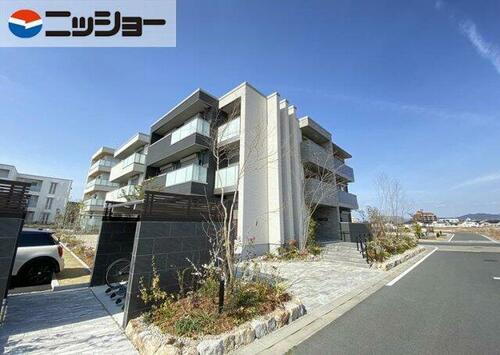 愛知県豊橋市曙町字松並 賃貸マンション