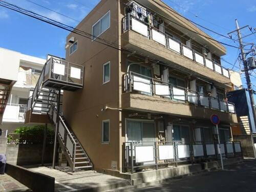 オーフラット 3階建