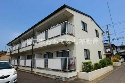 愛知県北名古屋市石橋角畑 2階建