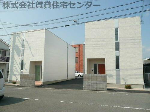 クレール中之島 2階建