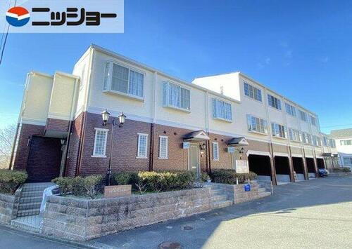 愛知県日進市梅森町北田面 タウンハウス