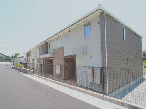 サニーハイツ　ひまわりＢ 2階建