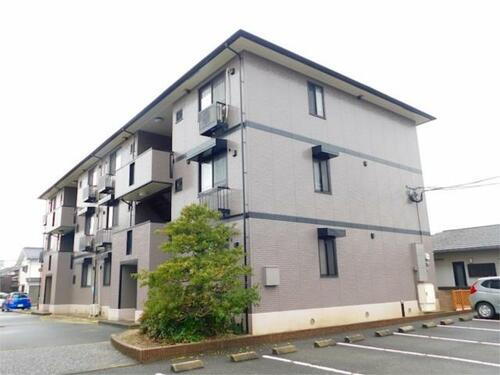福岡県北九州市小倉南区南方５丁目 3階建 築21年10ヶ月