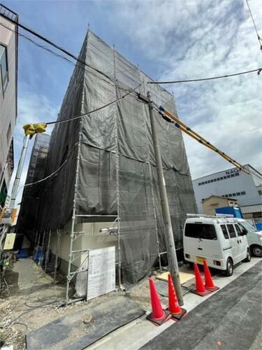 フジパレス尼崎常光寺 3階建