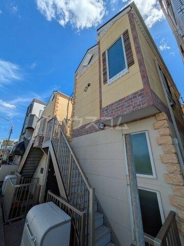 神奈川県川崎市多摩区布田 築5年4ヶ月 2階建