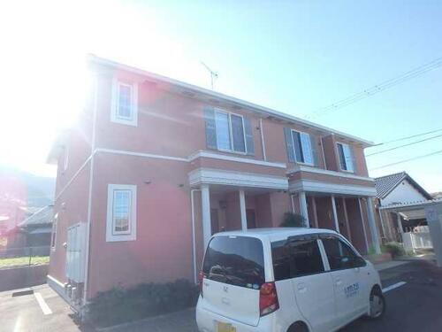 愛媛県四国中央市寒川町 賃貸アパート