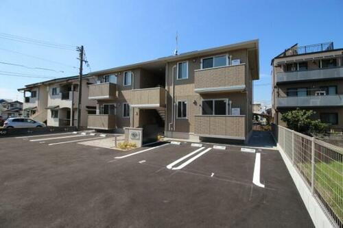 フルーレＬ 2階建