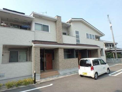 愛媛県新居浜市土橋２丁目 賃貸アパート