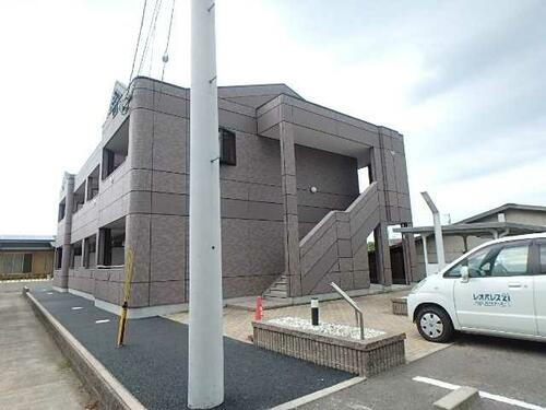 愛媛県新居浜市八幡３丁目 賃貸アパート