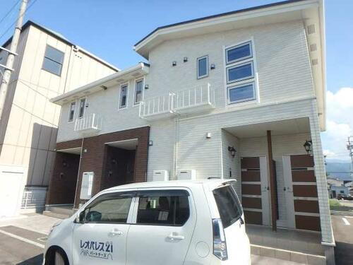 愛媛県西条市大町 賃貸アパート