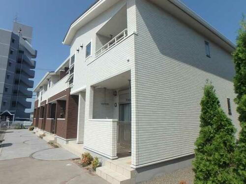 愛媛県西条市古川甲 賃貸アパート