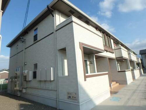 愛媛県新居浜市庄内町３丁目 賃貸アパート