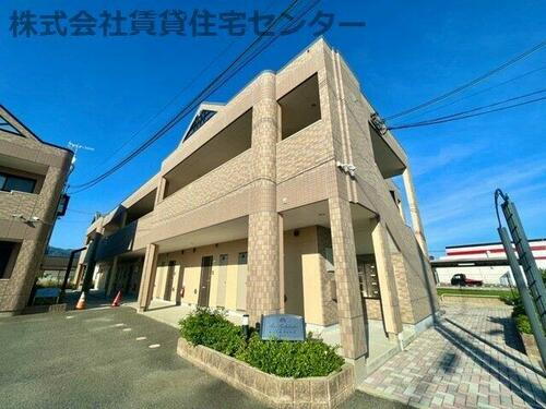 レ・シルフィード 2階建