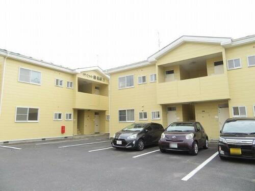 サンシャイン田名部 2階建