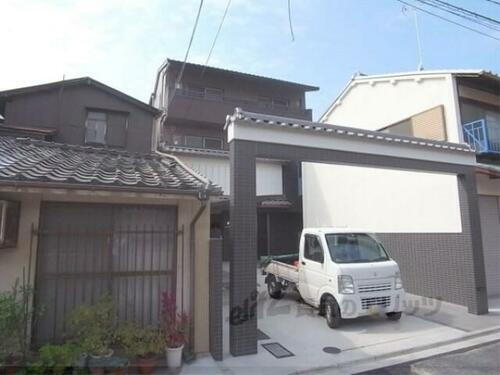 京都府京都市中京区西ノ京式部町 地上3階地下1階建 築11年4ヶ月