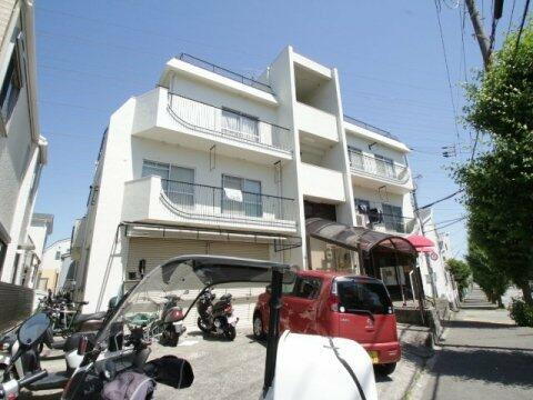 泉町コーポ 3階建