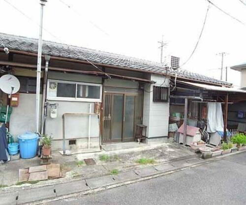 望月装美庚申町９５貸家