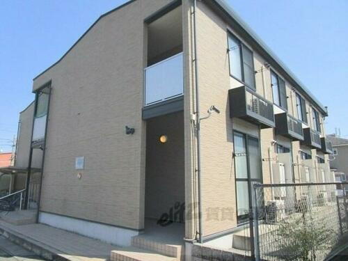 京都府亀岡市千代川町今津１丁目 2階建