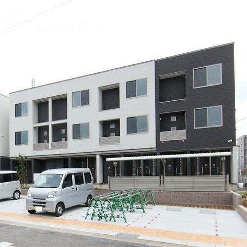 愛知県名古屋市天白区野並２丁目 賃貸アパート