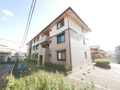 グローリー中村 3階建