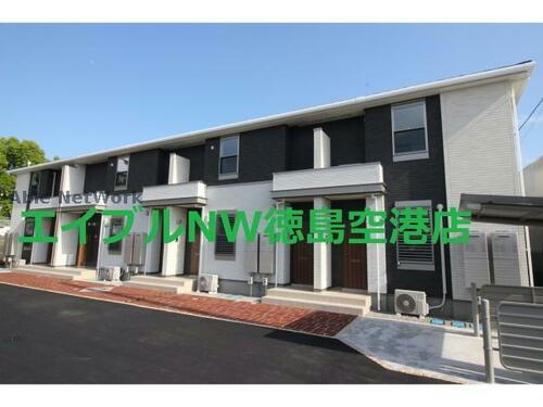 徳島県徳島市川内町加賀須野 賃貸アパート