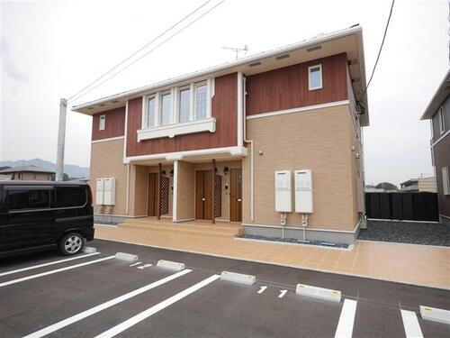 メゾン感田　Ｂ棟 2階建