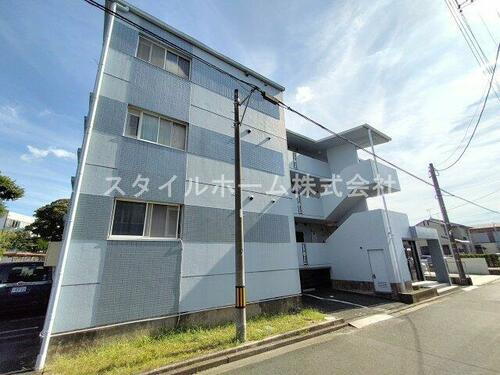 ファインビレッジ 3階建