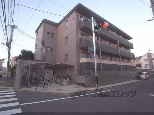 京都府京都市右京区西院久田町 地上3階地下1階建 築13年8ヶ月