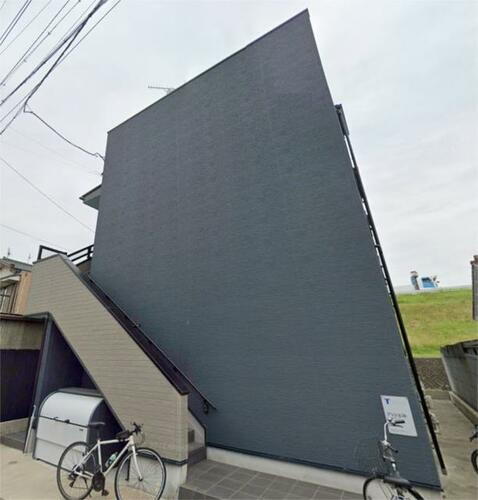愛知県名古屋市西区名塚町３丁目 2階建 築5年8ヶ月