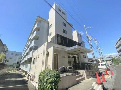 カルテットＫＯＢＯＲＩ　Ｂ棟 地上5階地下1階建