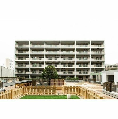 コンフォリア高島平１ 8階建