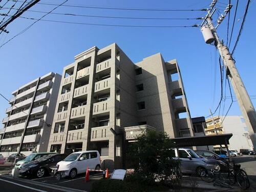 福岡県北九州市小倉北区片野新町２丁目 5階建