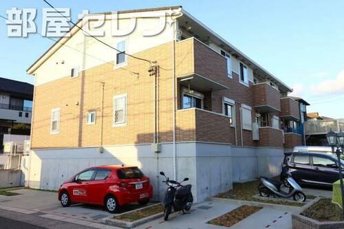 愛知県名古屋市天白区梅が丘１丁目 賃貸アパート