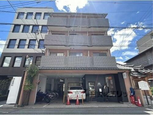 京都府京都市下京区松原通麩屋町東入石不動之町 築38年5ヶ月 4階建