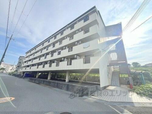 京都府京田辺市大住責谷 築29年10ヶ月 5階建