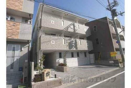 京都府京都市中京区西ノ京南大炊御門町 築16年11ヶ月 3階建