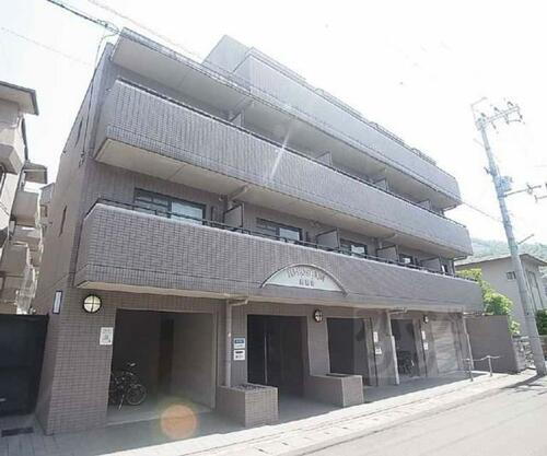 京都府京都市左京区北白川東久保田町 4階建