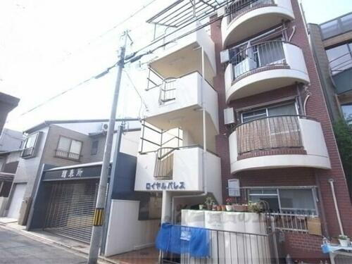 京都府京都市下京区下魚棚通猪熊東入下魚棚４丁目 築41年4ヶ月 4階建